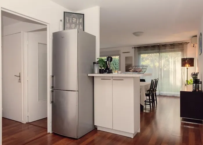 La Maison Arc-en-ciel Aux Portes De Toulouse, Jardin Et Parking