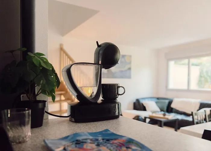 La Maison Arc-en-ciel Aux Portes De Toulouse, Jardin Et Parking